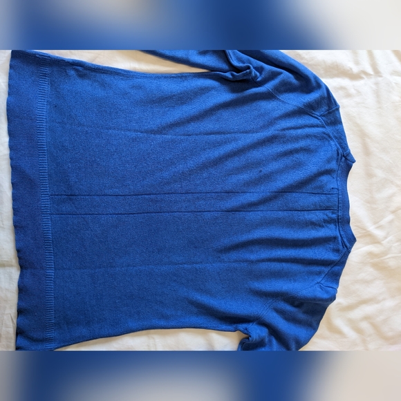 Silk and cashmere top royal blue - Picture 4 of 4